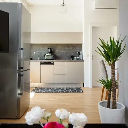Apartment Prestige Ljubljana
