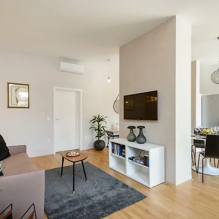 Prestige Apartment