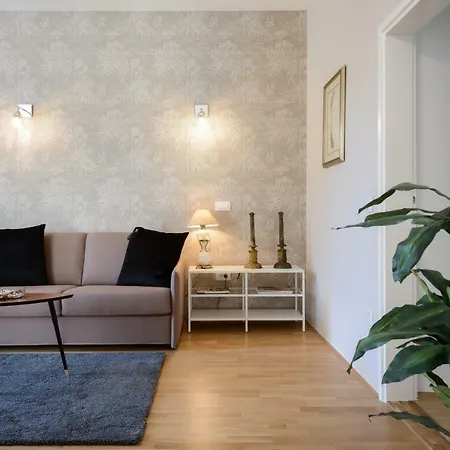 Apartment Prestige Ljubljana