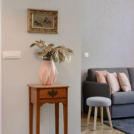 Prestige Apartment *