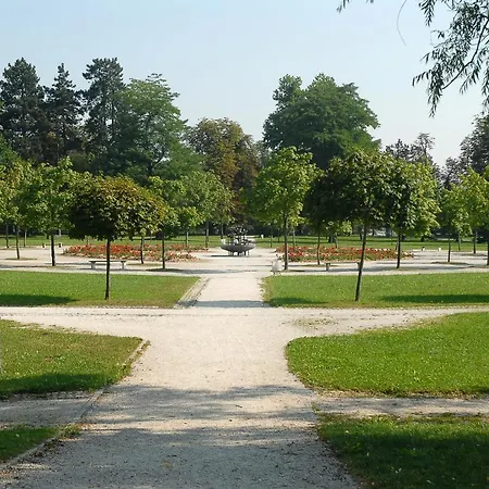 Prestige * Ljubljana